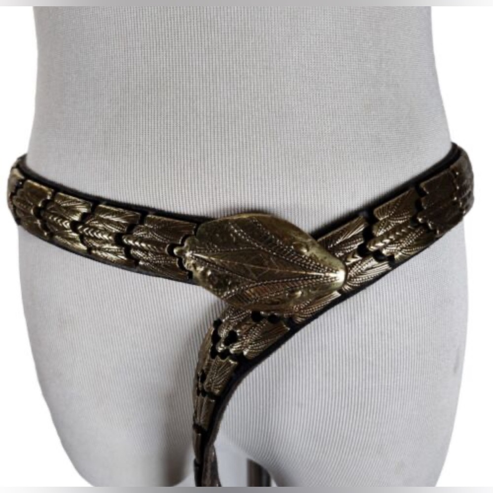 Vintage 80s Viper Snake Belt Size M/L Brass Tone Embossed Metal Articulating